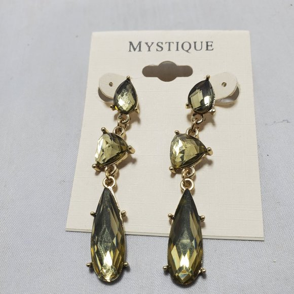 Mystique3 tier drop earring with green olive color stones 2 inch length pierced - Picture 1 of 6